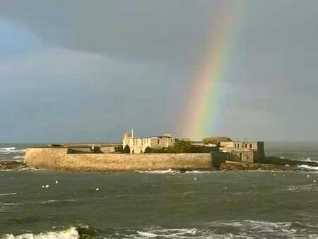maison à fort bloqué