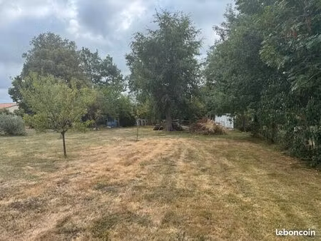 terrain nu 1000 m2 lac d'en laure