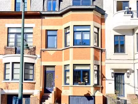 gribaumont – maison (4 ch / bureau / 1 sdb / parking)