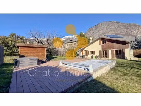 vente maison 8 pièces 191 m² saint-jean-de-maurienne (73300)