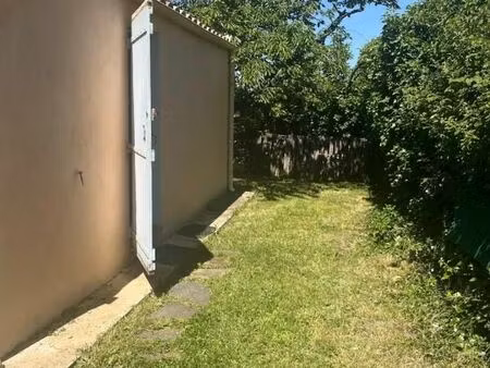 studio 1 pièce 14 m²