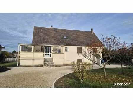 maison avec grand sous sol