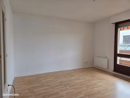 appartement 3 pièces 60 m²