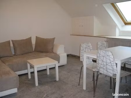 f1 de 41m2 meublé tout équipé  5min de l'espace européen