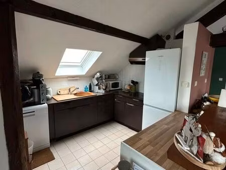 grand studio à louer