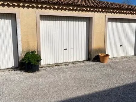 garage a louer