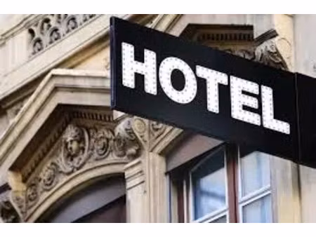 vente locaux professionnels 1000 m² à pertuis (84120)  1 290 000 €