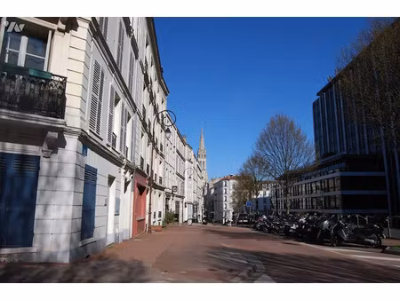 vente locaux professionnels à saint-cloud (92210)  199 000 €
