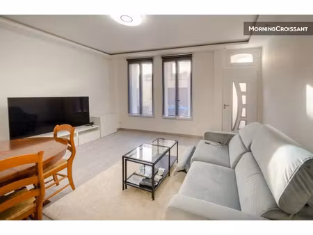 location meublée appartement 3 pièces 50 m² à bagnolet (93170)  1 825 €