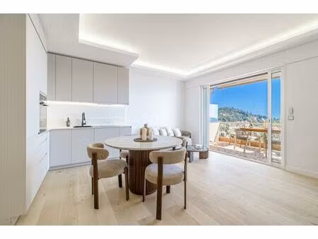 villefranche sur mer - corne d’or - magnifique 3 pièces entièrement rénové disposant d’une