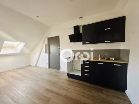 location appartement 2 pièces 25 m² à soissons (02200)  550 €