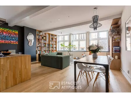 duplex familial au dernier étage desservi par ascenseur