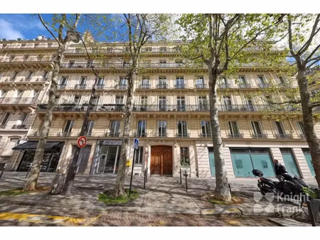 location bureaux paris 75008