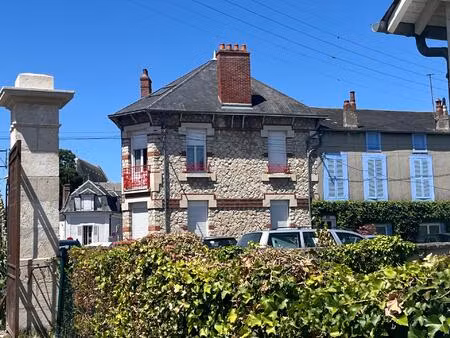 vente maison 5 pièces 102 m² bourges (18000)