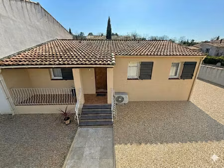 maison trets 4 pièce(s) 90 m2