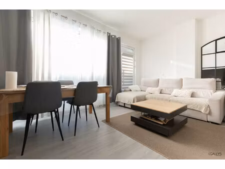 yutz / maison de 162 m2 / repartie en 3 habitations