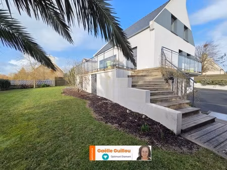 sibiril : exclusivité – maison familiale rénovée à 350 mètres de la mer