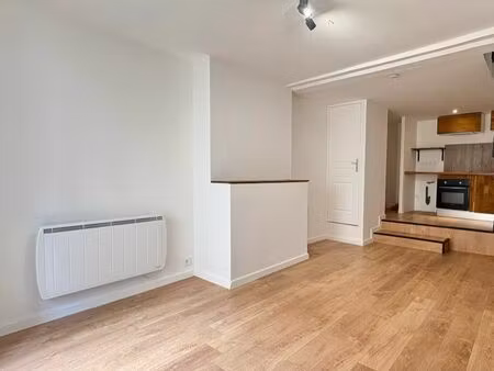 maison à louer proche des commerces et écoles