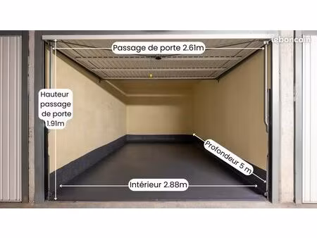 à louer – garage / box fermé 15 m² – antibes (port vauban / vieille ville) – location à l’