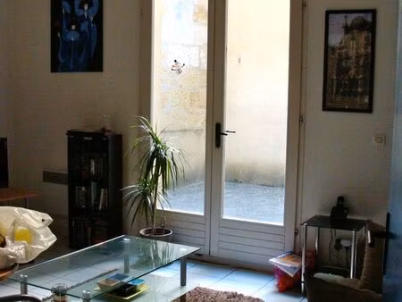 appartement t2 pour étudiants quartier victoire/sainte catherine