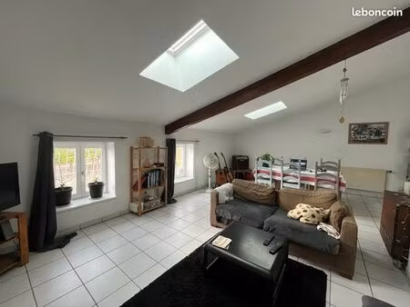 appartement 3 pièces de 103m2