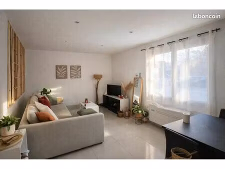 ? superbe studio 30 m² – indépendance totale & esprit coliving ?