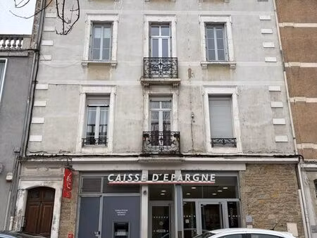location t4 rue renée cassin