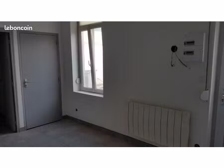 studio refait à neuf