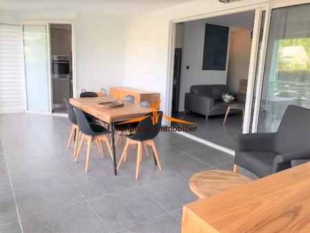 location meublée appartement 2 pièces 40 m² à le gosier (97190)  1 150 €