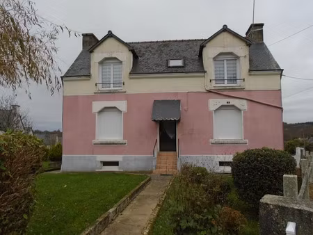 location maison 4 pièces 80 m² à ploërdut (56160)  700 €