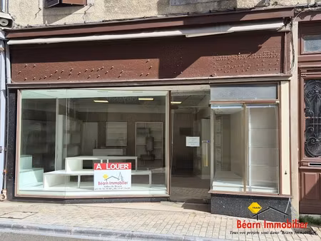 location locaux professionnels 84 m² à salies-de-bearn (64270)  650 €