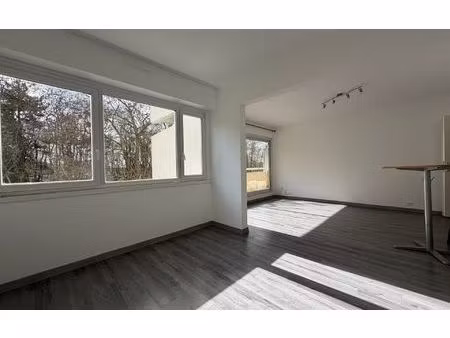 location appartement  98.07 m² t-5 à noisy-le-grand  1 379 €