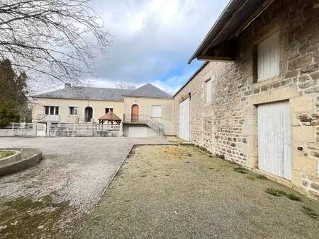 maison de 130 m² avec grande dépendance