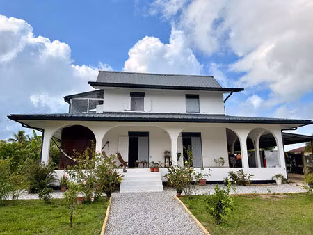 maison roura 5 pièce(s) 130 m2