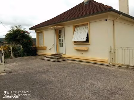 grande maison de deux appartements