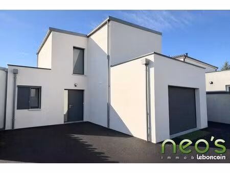 maison 4 pièces 111 m²