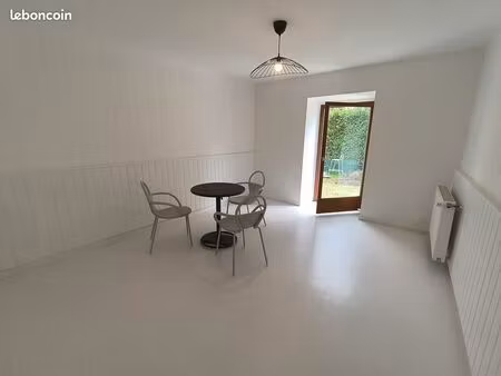 appartement t2 saint fargeau village