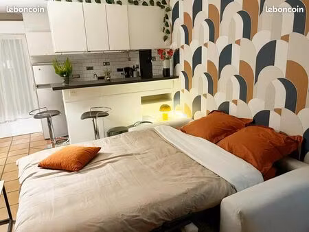 sous-location - studio indépendant 20m² – sucy-en-brie – 700/mois cc – disponible 5 mars