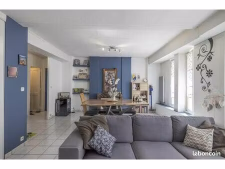 appartement 3 pièces 76 m²