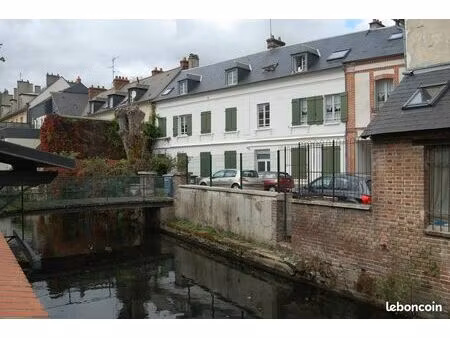 evreux - appartement de charme - 3pcs - centre-ville - parking