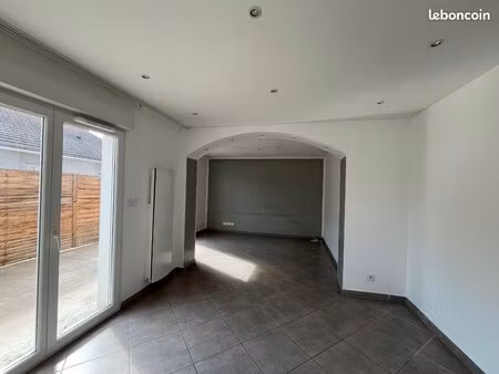 petite maison mitoyenne