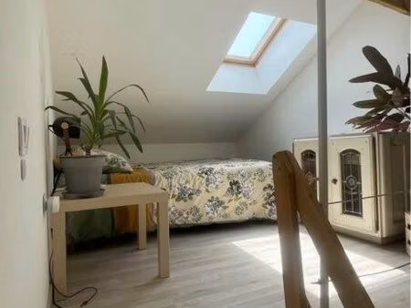 appartement dans maison au calme