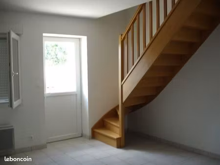 maison à louer à doue en anjou 49700