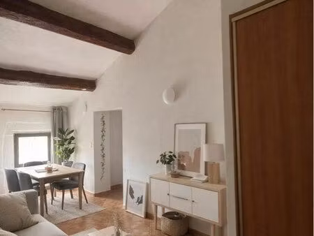 à louer – superbe t3 de 80 m² au dernier étage – cuxac-d’aude