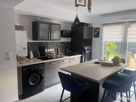 t2 meublé quartier pont de vivaux (13010)