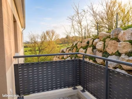 appartement t2 refait à neuf - tres calme - dpe a