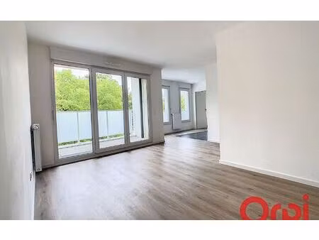 location appartement  m² t-2 à châtenay-malabry  1 258 €