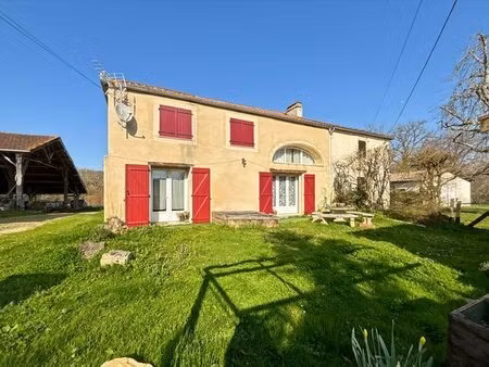 en campagne  maison ancienne entièrement rénovée  habitable de plain-pied avec jardin et..