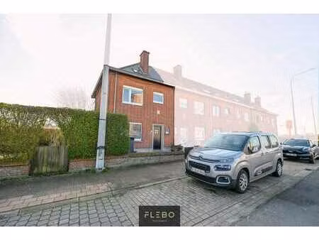 ruime gezinswoning met zonnige tuin in blankenberge!