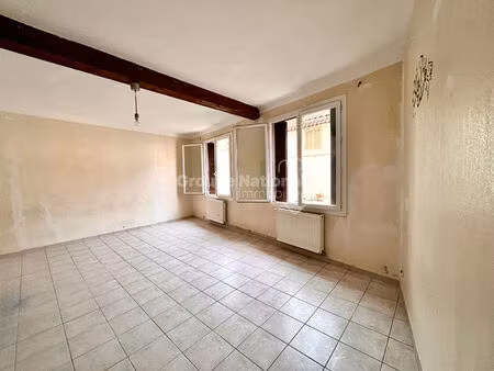 opportunité à fort potentiel : grand appartement t4